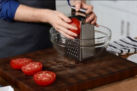 Faire une sauce tomate facilement